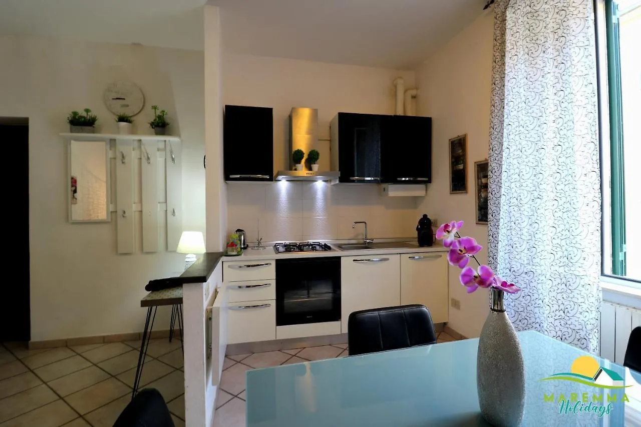 Maremma Holidays-Casa Mago Follonica 0*,  Italy