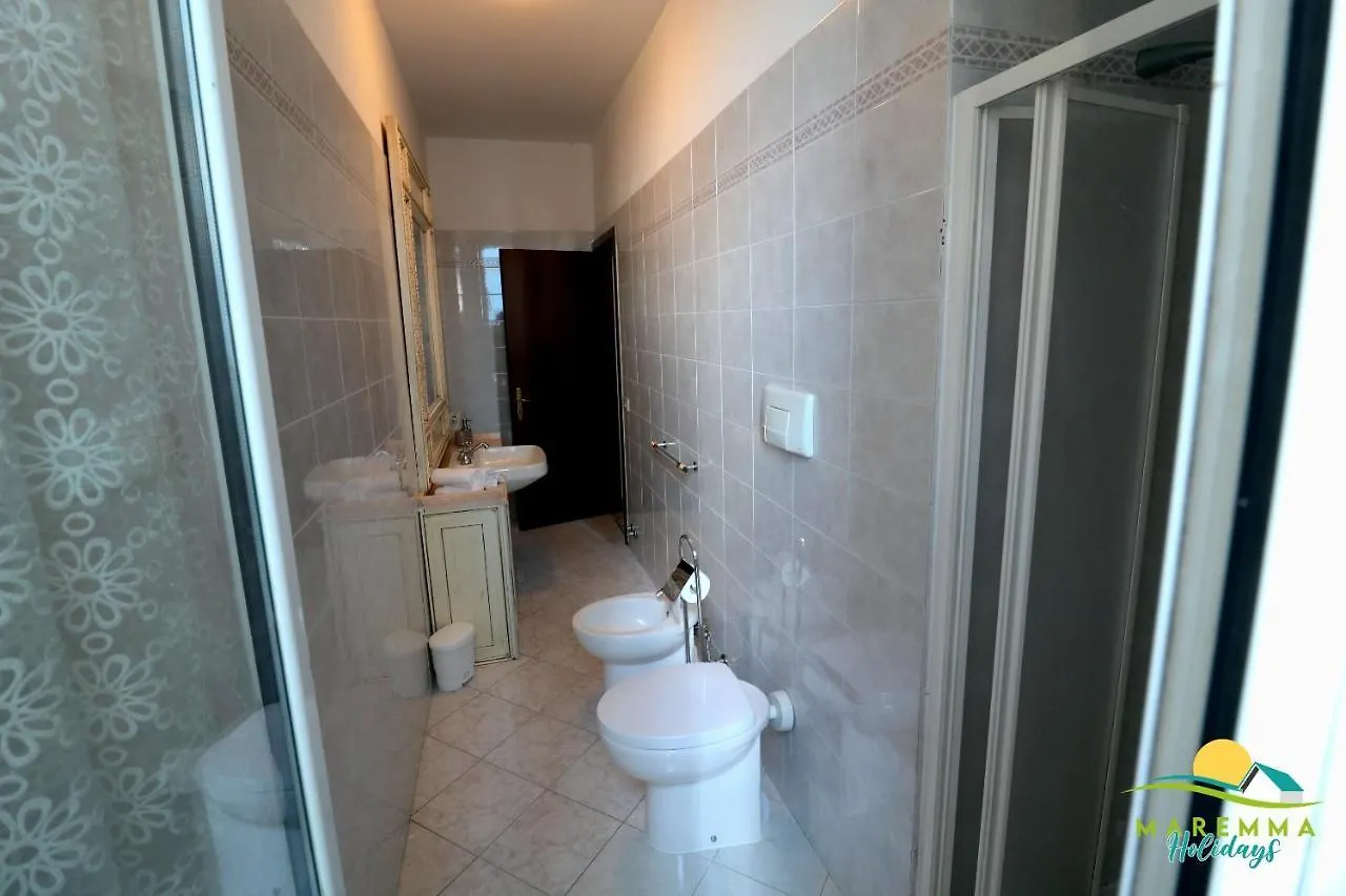 Maremma Holidays-Casa Mago Follonica 0*,